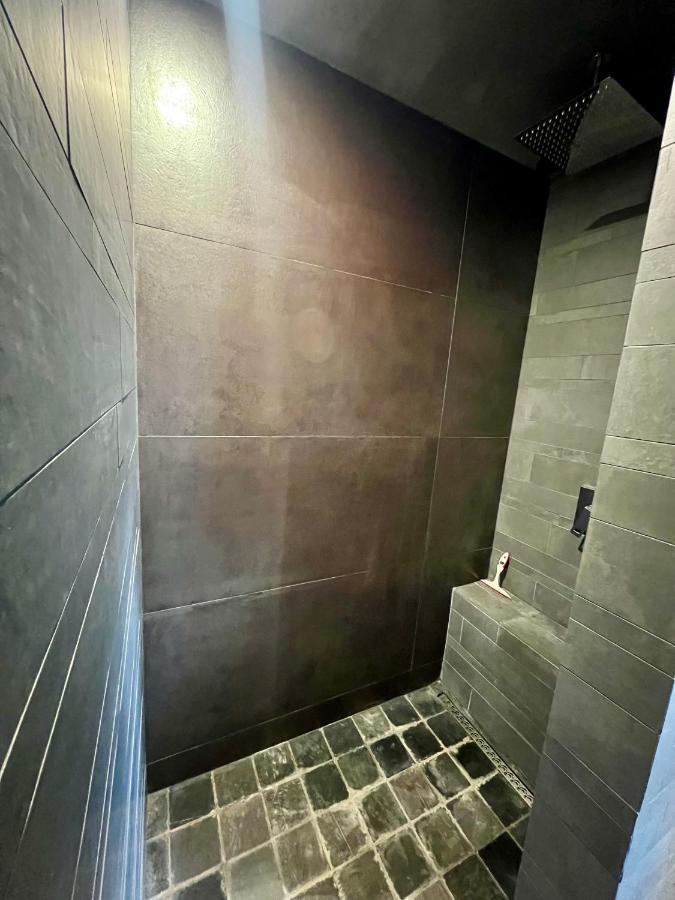 Capstay La Louviere Ngoại thất bức ảnh